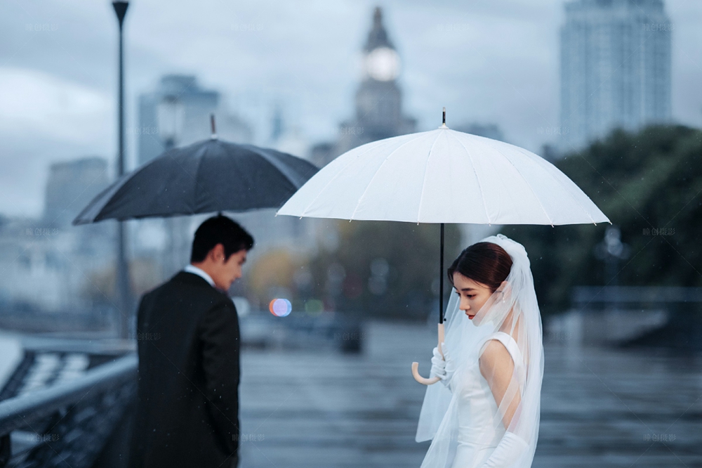 下雨天_成都婚纱摄影